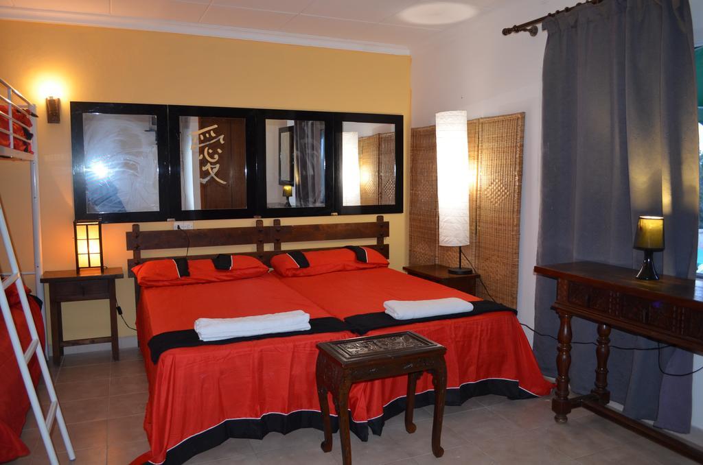 Residencia Santiago Mallorca カラ・フィゲラ エクステリア 写真