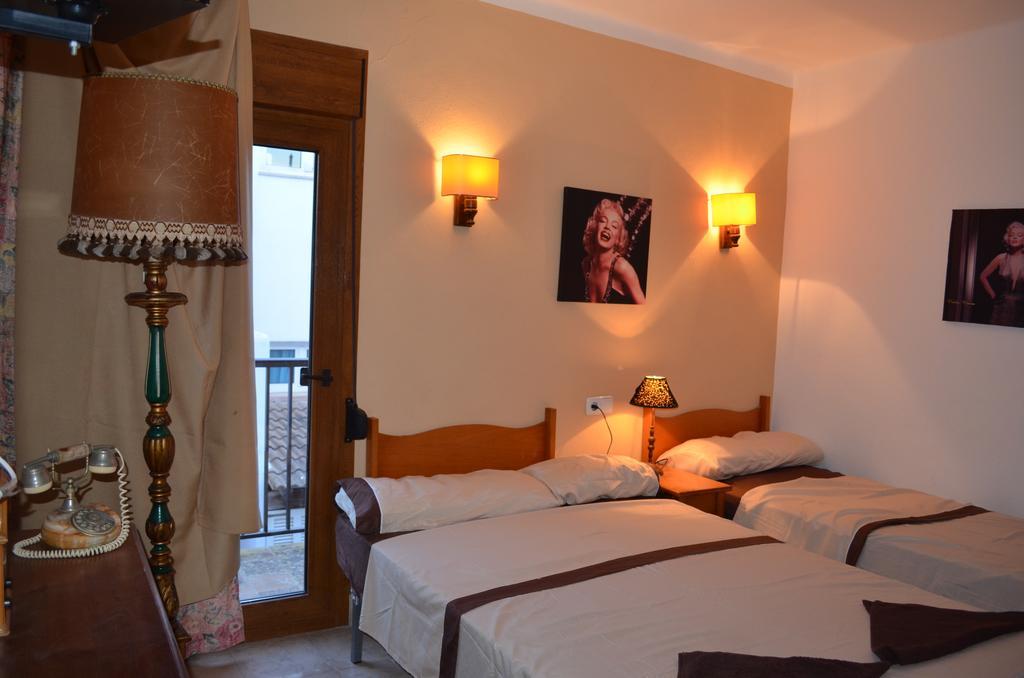 Residencia Santiago Mallorca カラ・フィゲラ エクステリア 写真