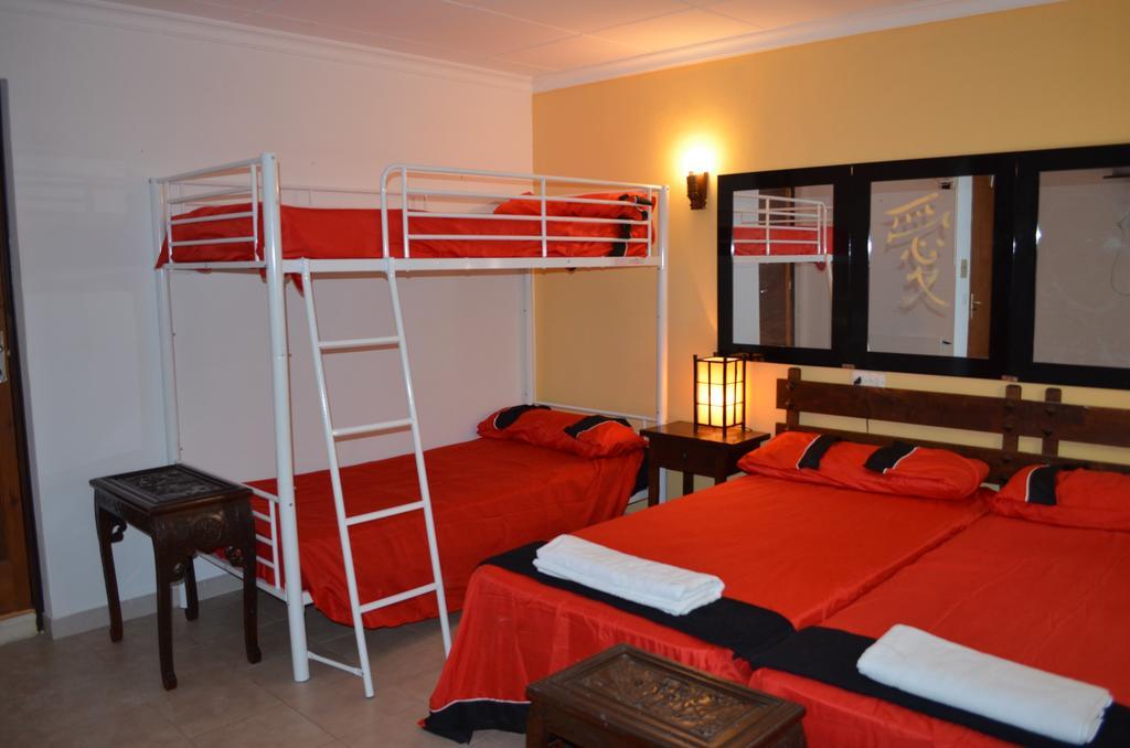 Residencia Santiago Mallorca カラ・フィゲラ エクステリア 写真